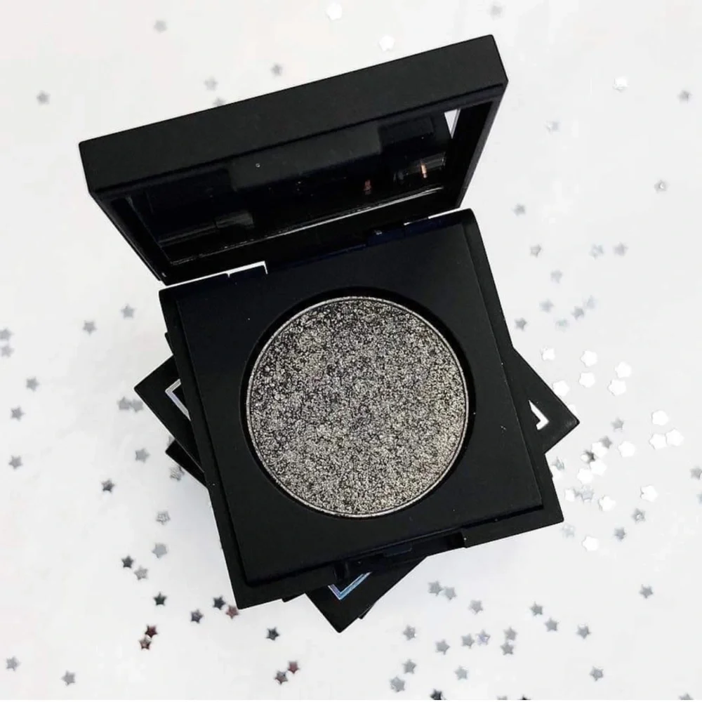 Glitter Single Shadow